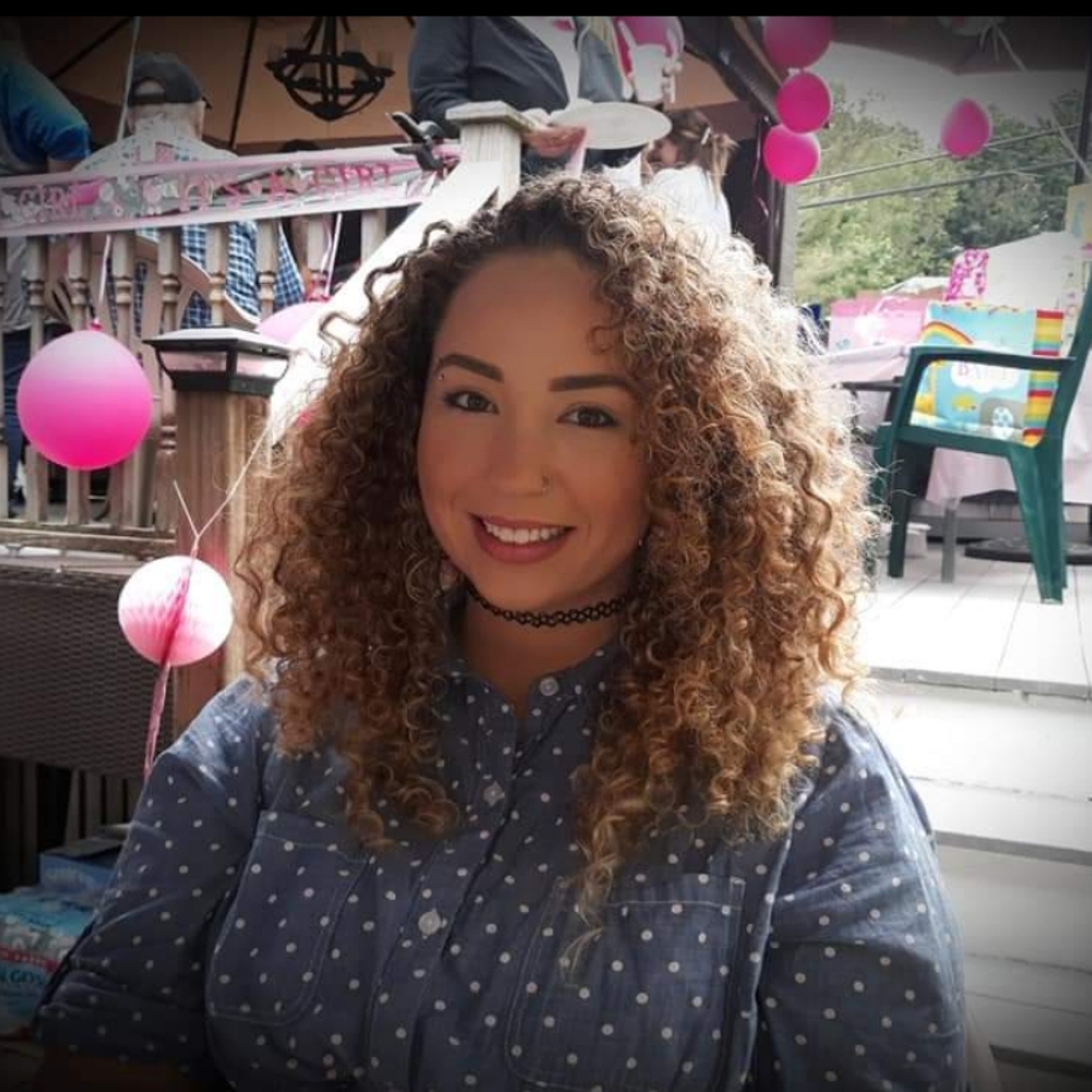 Meet your Posher, Anna